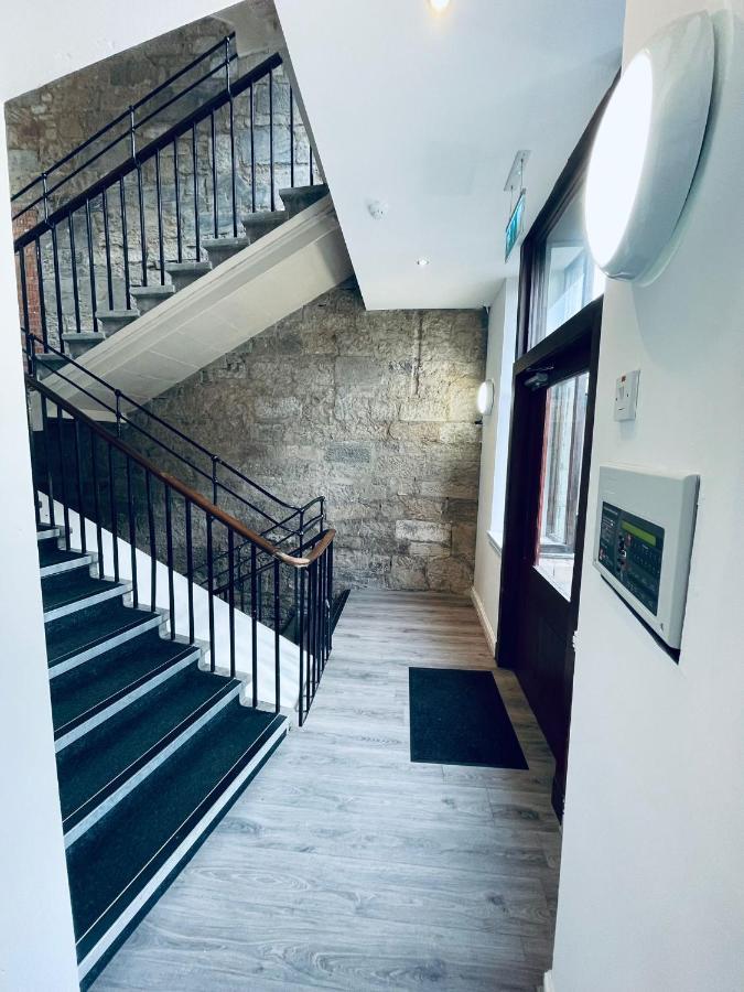 Royal Chambers Serviced Apartamento *