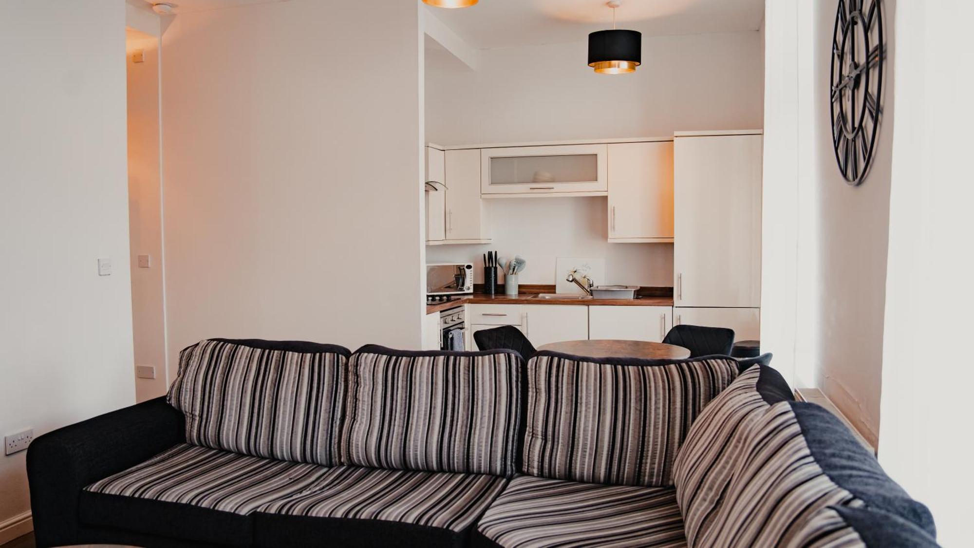 Royal Chambers Serviced Apartamento *