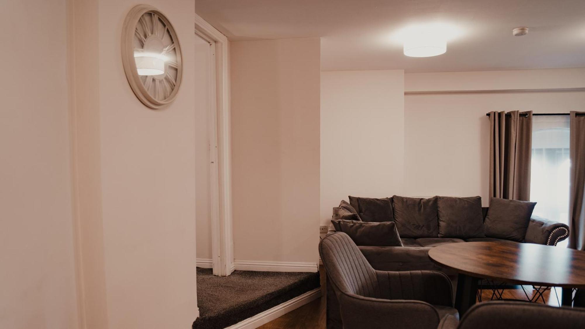 Royal Chambers Serviced Apartamento *