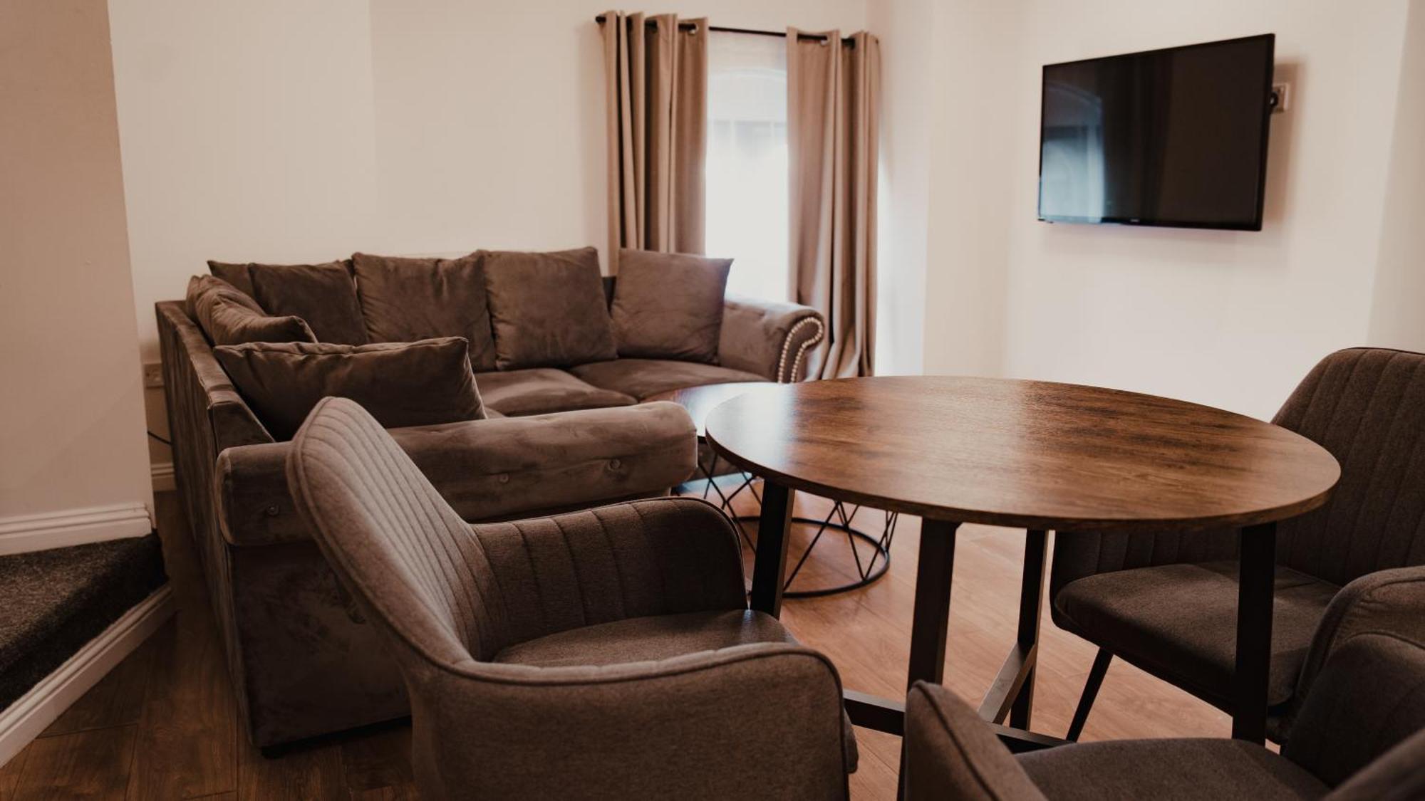 Royal Chambers Serviced Apartamento *